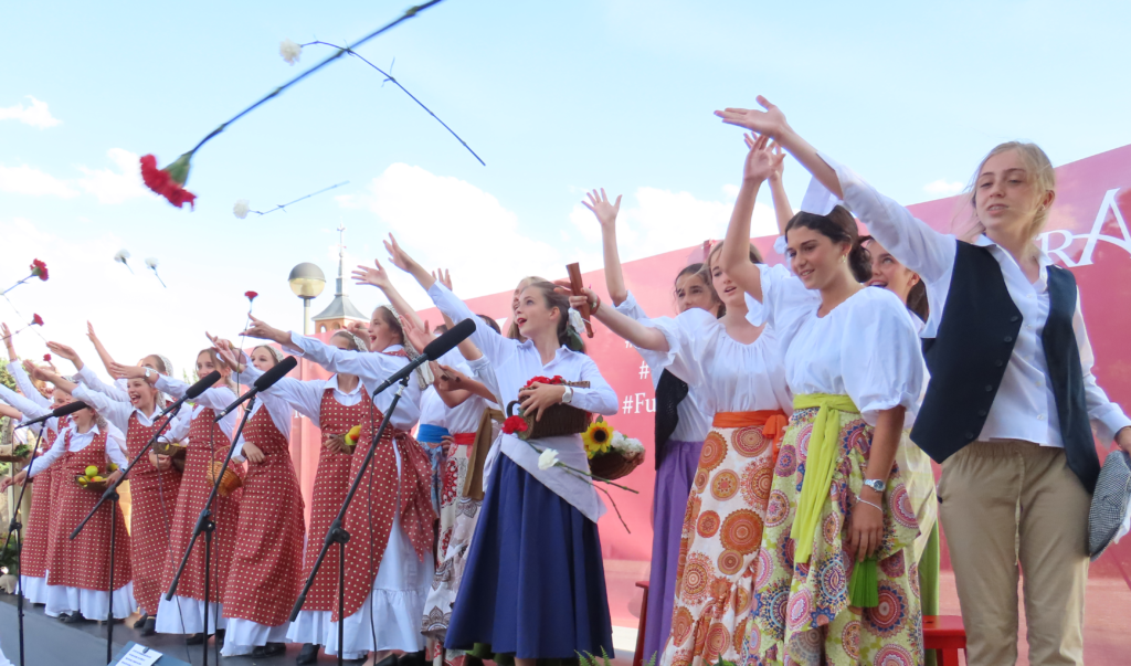 colegio-britanico-en-madrid-flores zarzuela