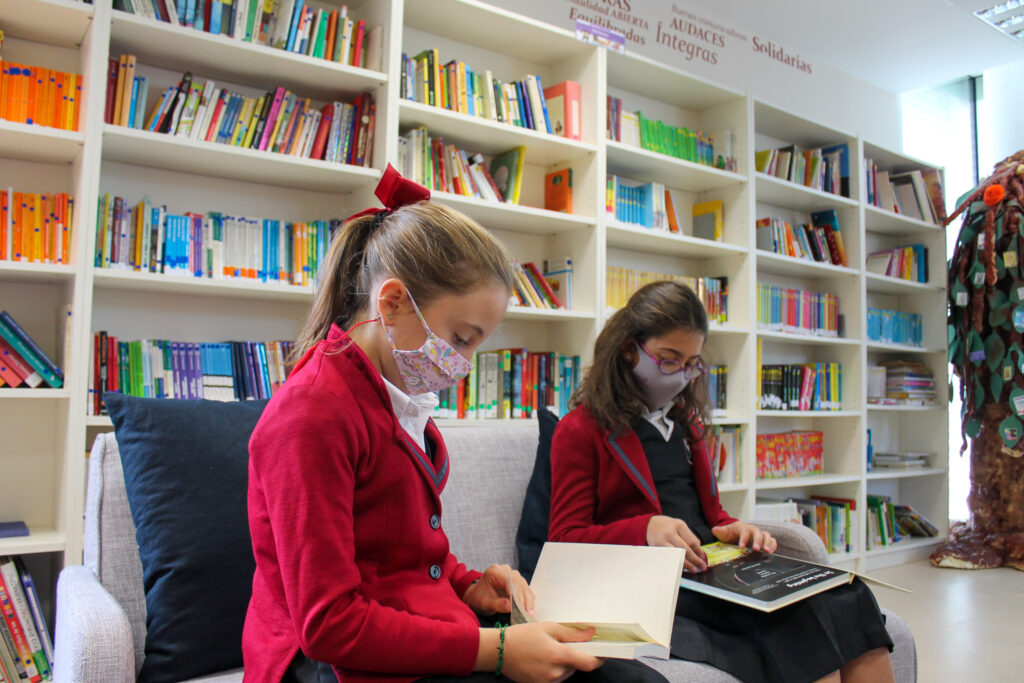 colegio-britanico-en-madrid-library juniors 10