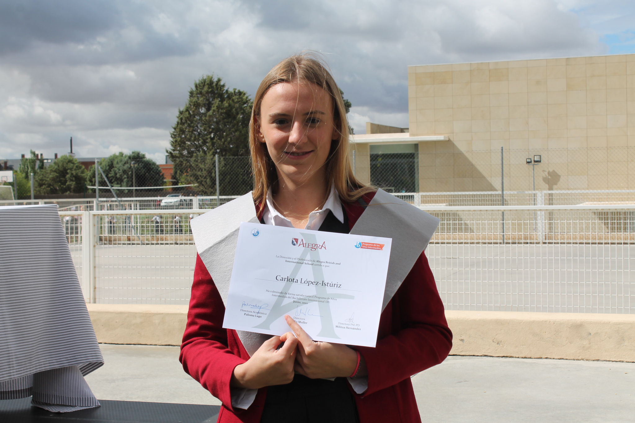 colegio-britanico-en-madrid-pai5 graduación alumnas 22 10