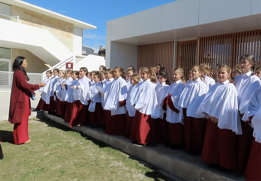 colegio-britanico-en-madrid-Via Crucis Alegra