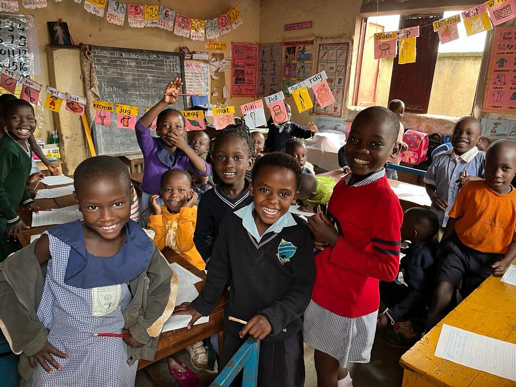 voluntariado colegio alegra africa