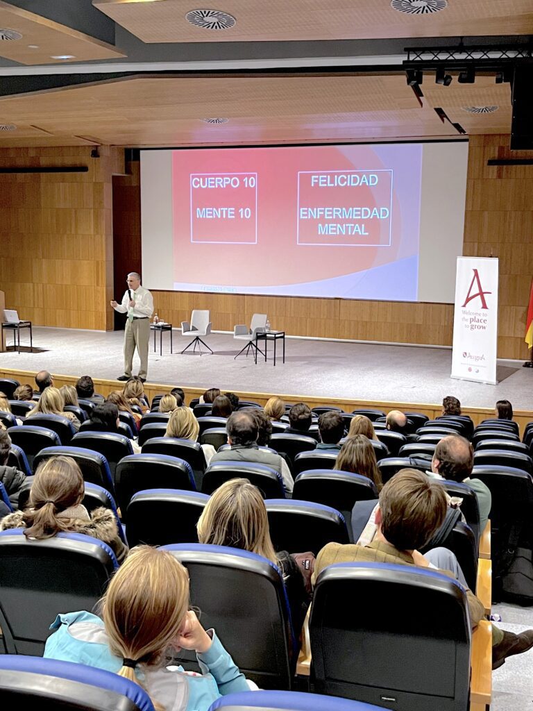 educar hijos felices Fernando Sarrais en colegio alegra