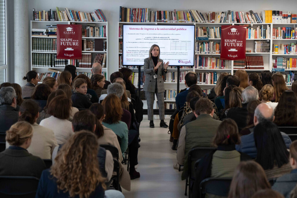 colegio-britanico-en-madrid-FeriadelasUniversidades 22